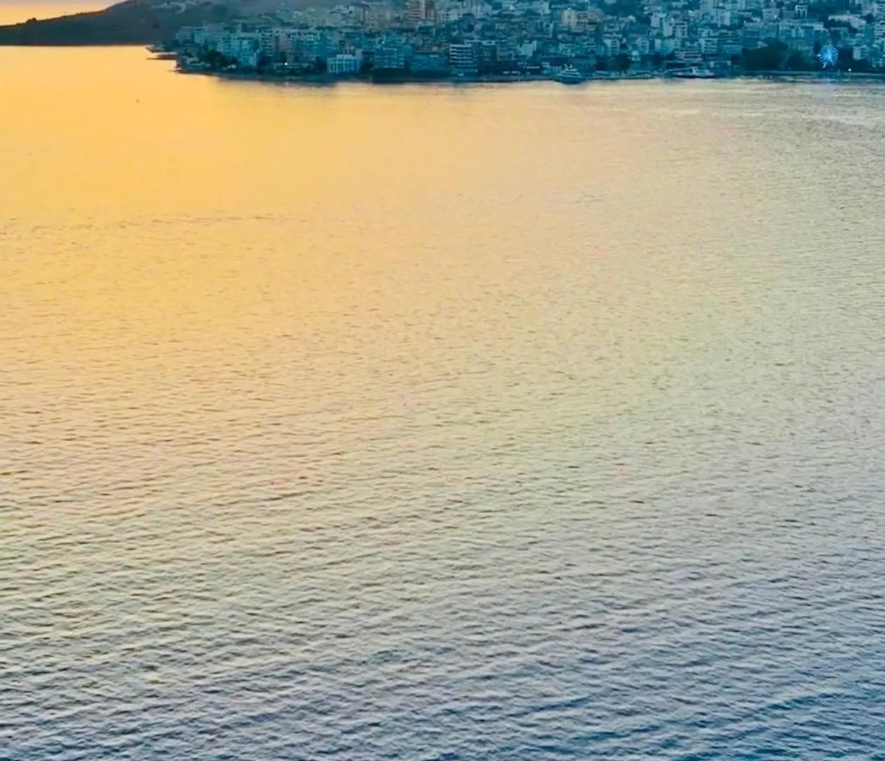 Lookout Apartments 2 Sarandë
